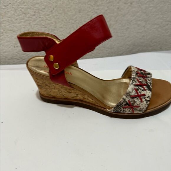 Marc Joseph Dyckman Strappy Red Leather Wedge Sandals - Picture 3 of 11